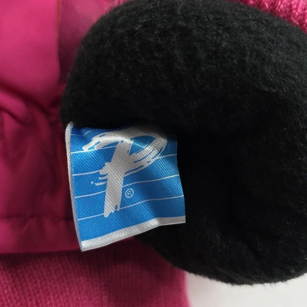 Pink Thinsulate 3M children's ski mittens.